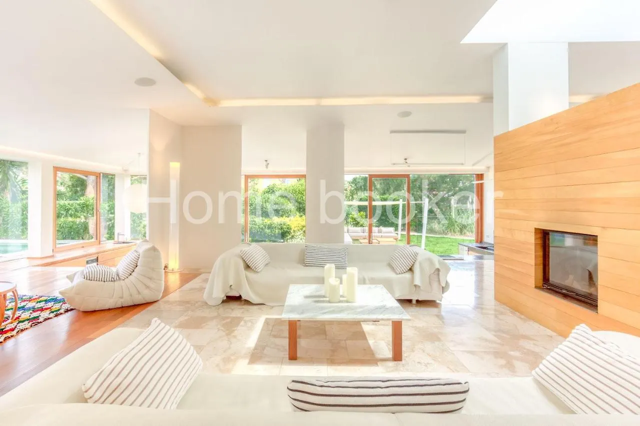 Villa Constance Saint-Tropez 0*,  France