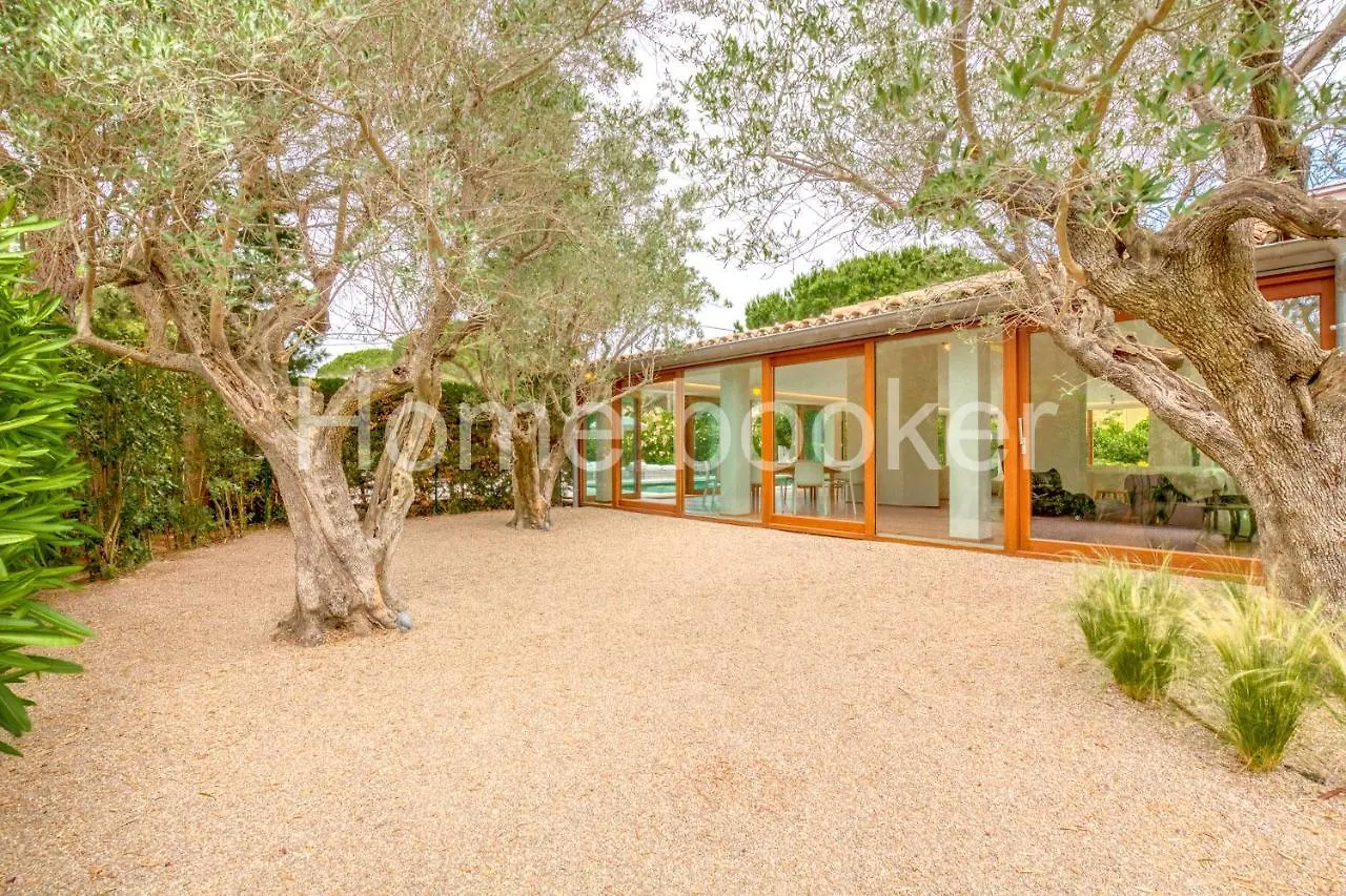 سان تروبيه Villa Constance 0*, سان تروبيه فرنسا